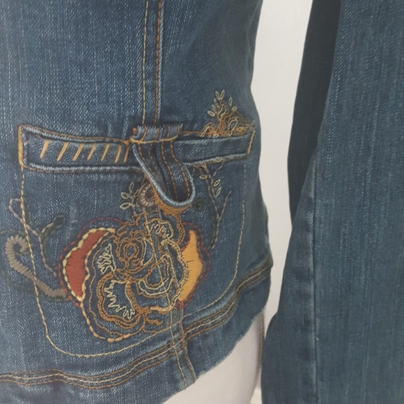 Jean jacket - Picture 4 of 5